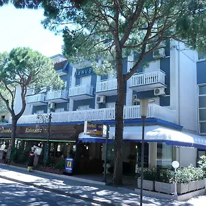 danubio-hotel.hotelslidodijesolo.com/